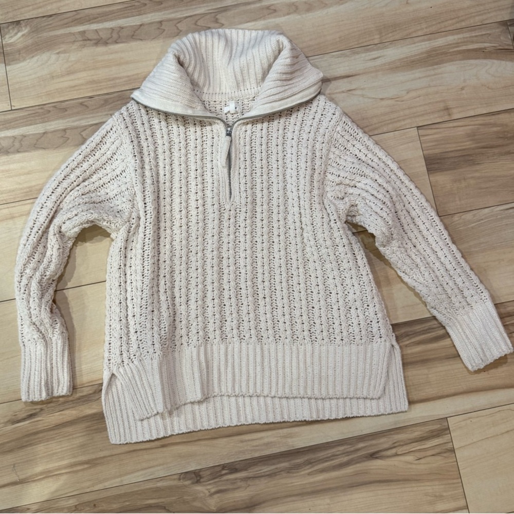 Aerie White Cowl Neck Sweater with Chunky Knit